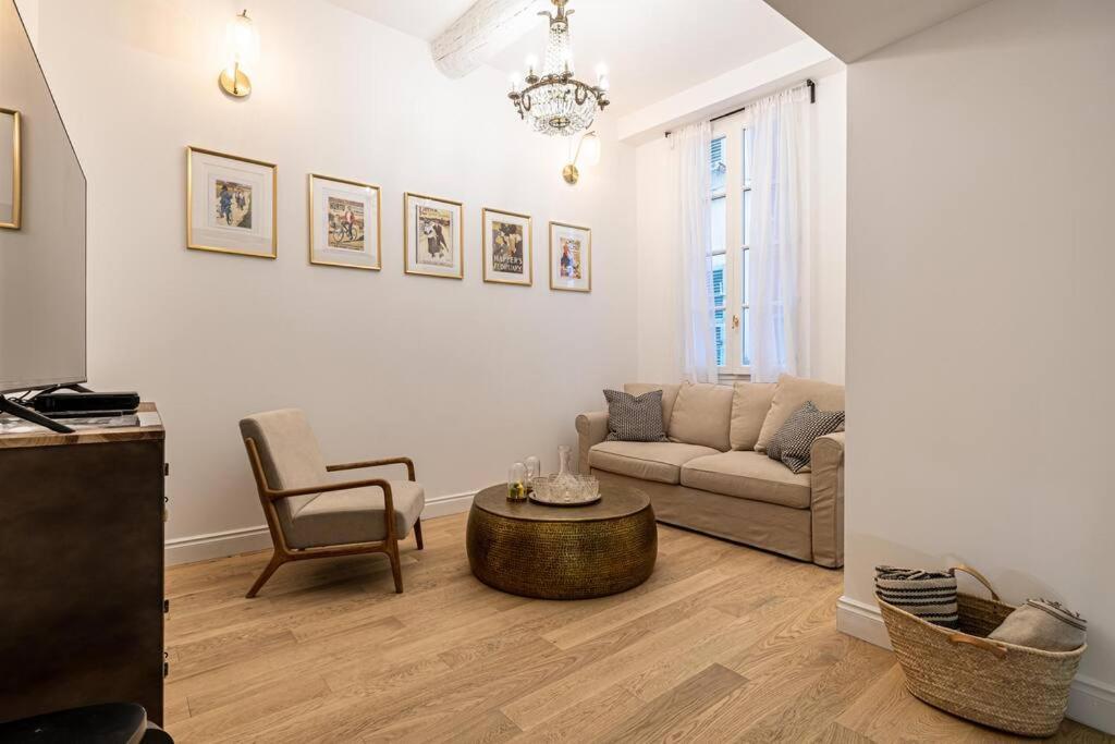 Chez Collette - Luxury In The Old Nizza Exterior foto
